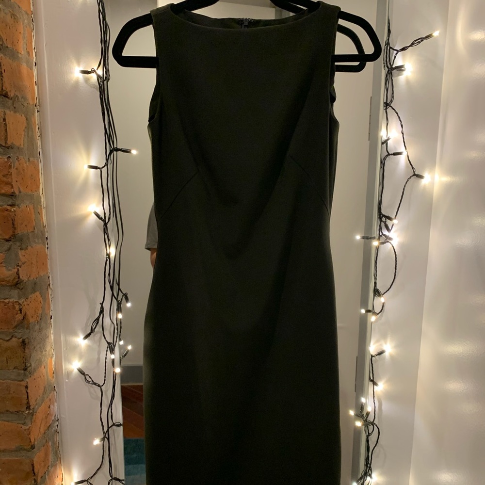 Theory Cocktail dress 🥀